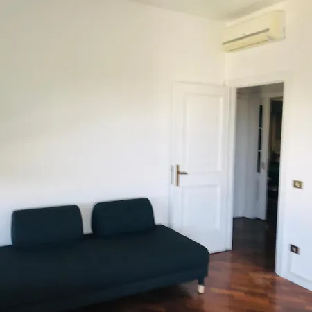 Paola House Apartment Rom